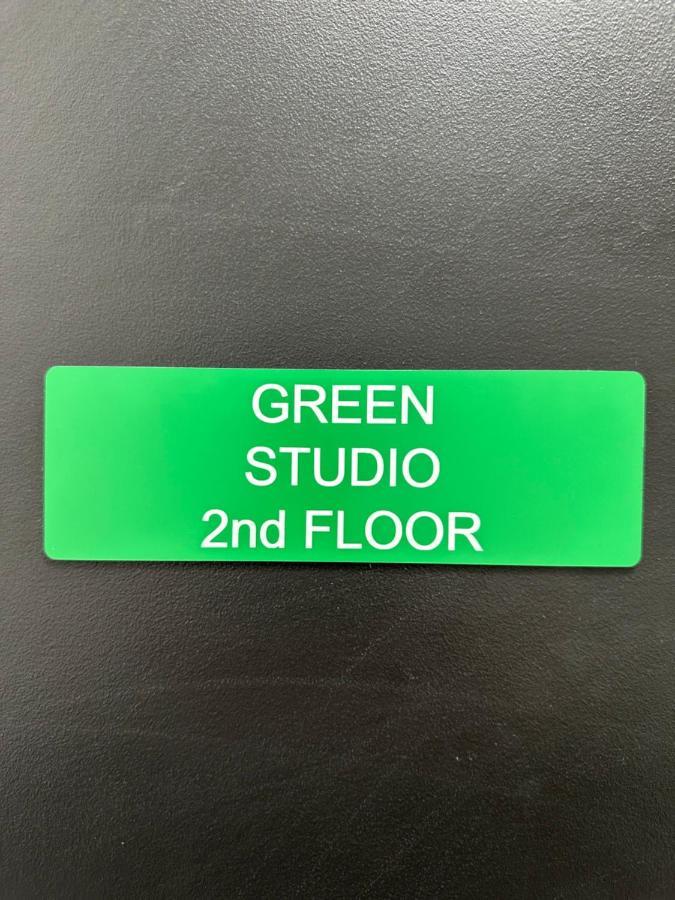 Green&Purple Studio 24-24 Access Bois-Colombes Exteriér fotografie